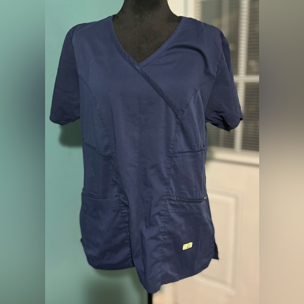 🌵 Women’s scrub top